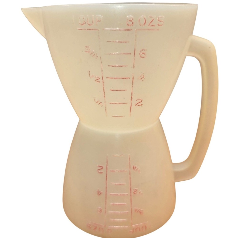 Vintage Tupperware Double-Sided‎ One-Cup Measuring Wet/Dry Red Lettering
